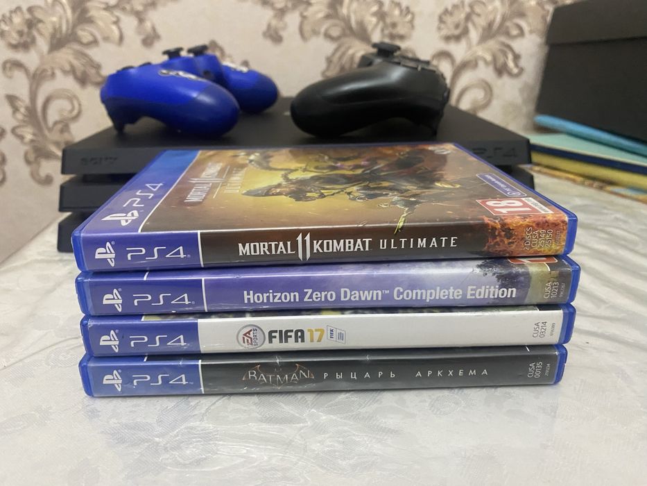 PS4 pro,состояние хорошее