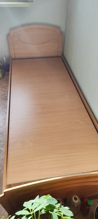 Продам кровать односпалка, без матраса.а, ,