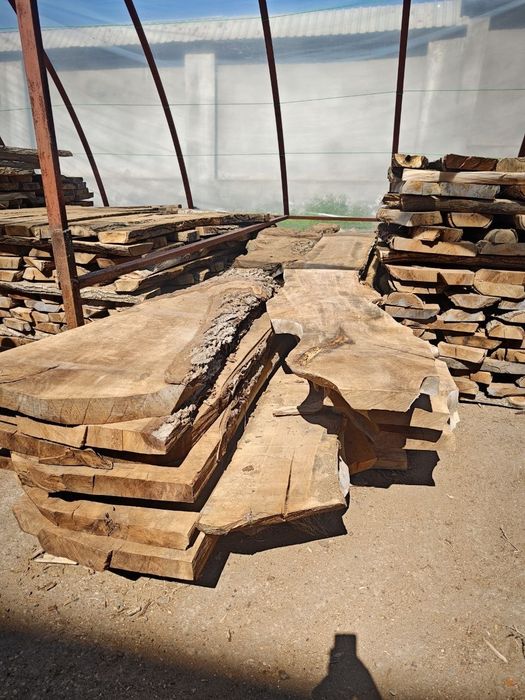 Тахта ёнгок куритилган