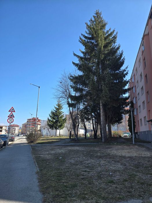Продамам 3 ст.апартамент тухла,гр.Самоков кв.Самоково бл.1