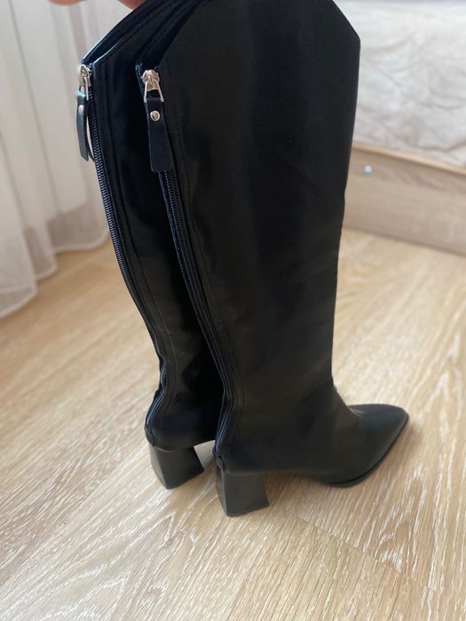 Черни дамски ботуши