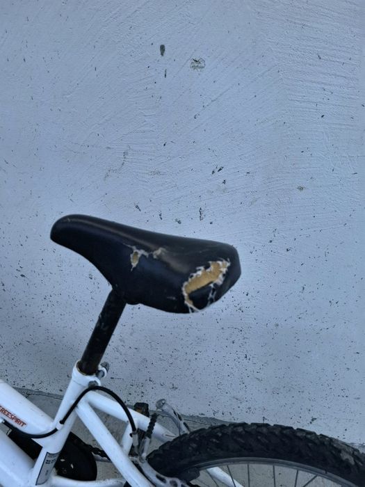 Bicicleta copii 6-8 ani