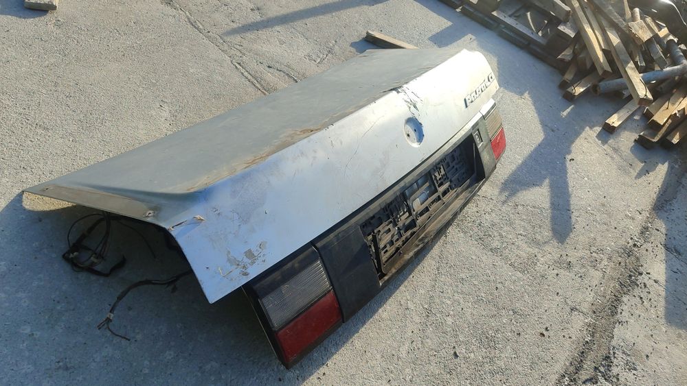 Запчасти на пассат Б3 универсал и седан