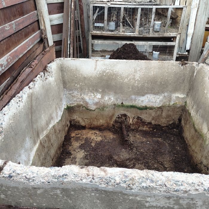 Продам бетонный квадратный куб