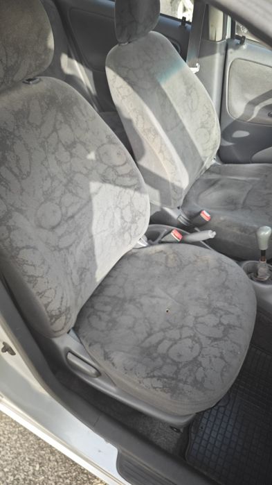 Toyota Yaris 1.0 КЛИМАТИК