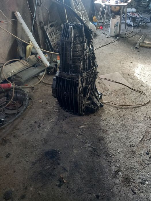 Продам каробку ауди В3