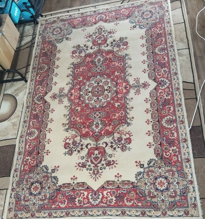 Продам ковры 8.000тг