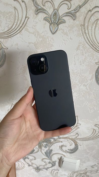 IPhone 15,память 128 гб