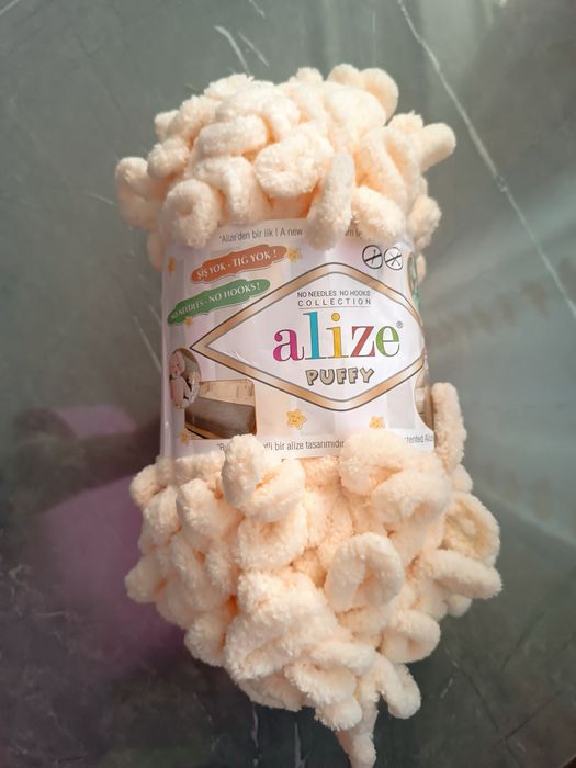 Пряжа YarnArt dolce, Aliize Puffy