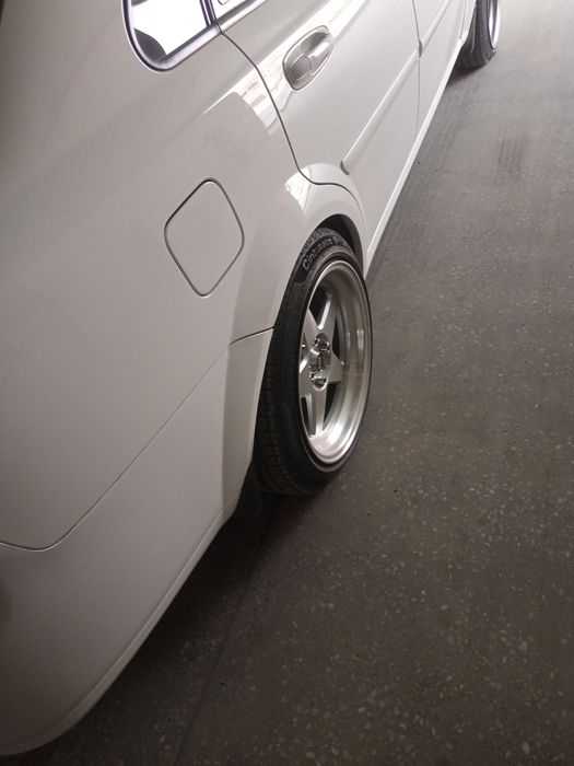 R17 diska shrokiy