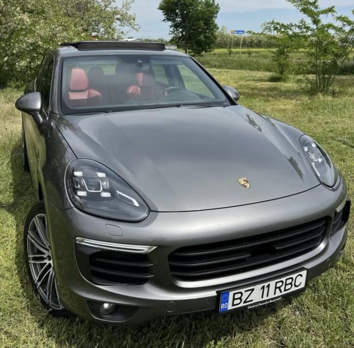 Porsche Cayenne full