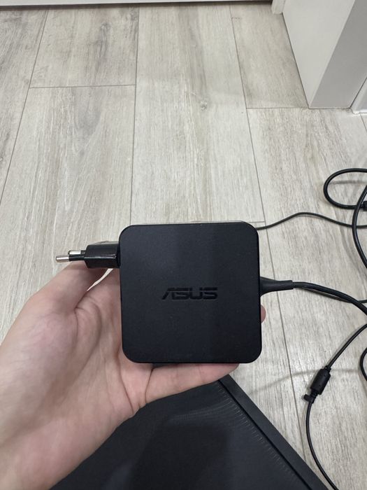 Ноутбук Asus, с дисководом