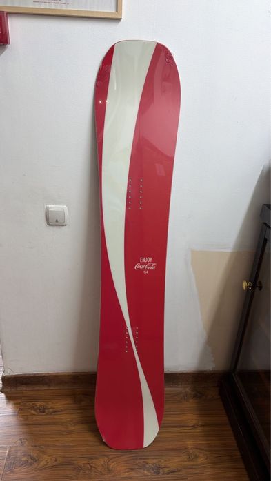 Взрослый Новый сноуборд КокаКола