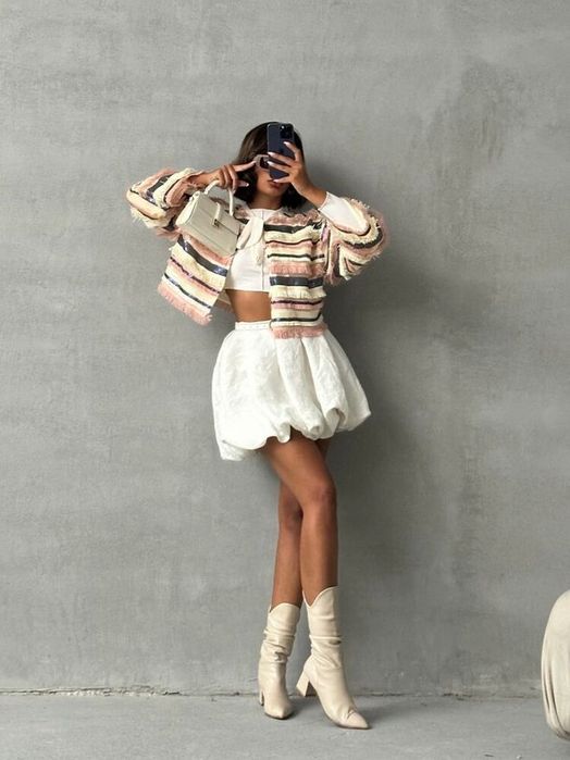 Жилетка с ресни и пайети