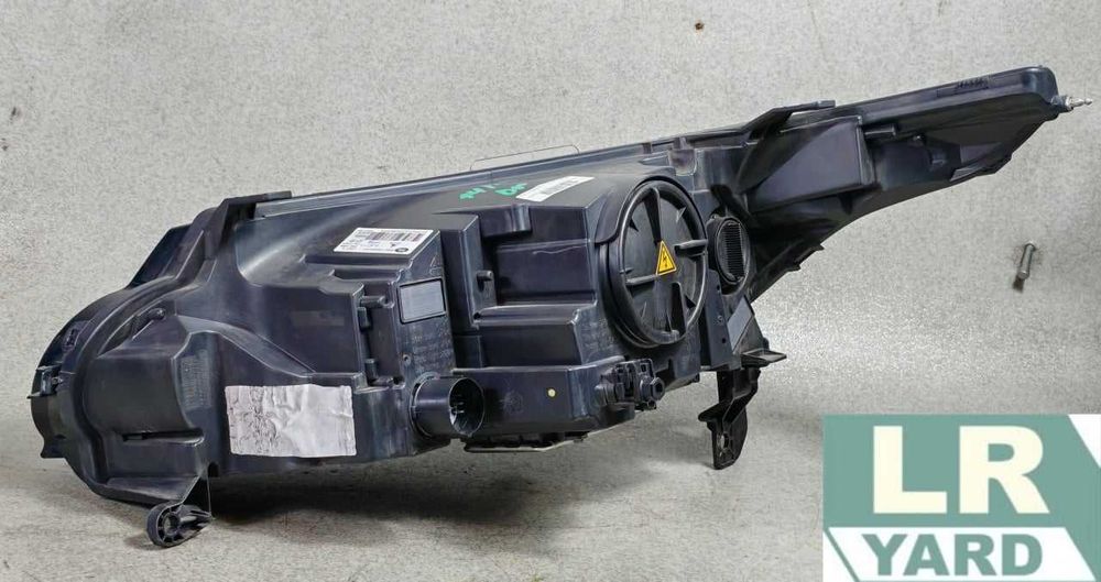 Far dreapta RHD RANGE ROVER SPORT 2014-2022 LR090392 DK62-13W029-DK