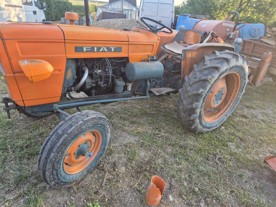 Vând tractor Fiat 315