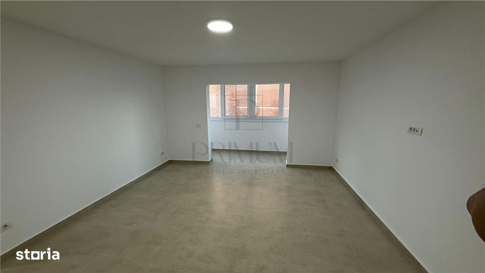Complex Studentesc - 4 Cam - Decomandat - 2 Bai - 2 Balcoane - Boxa -