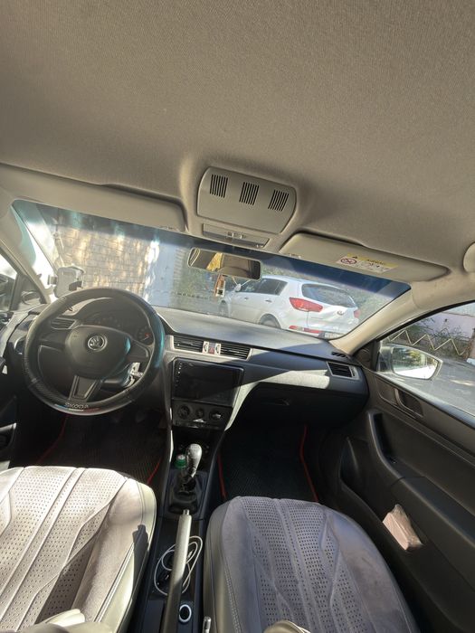 Продается Skoda rapid 2014