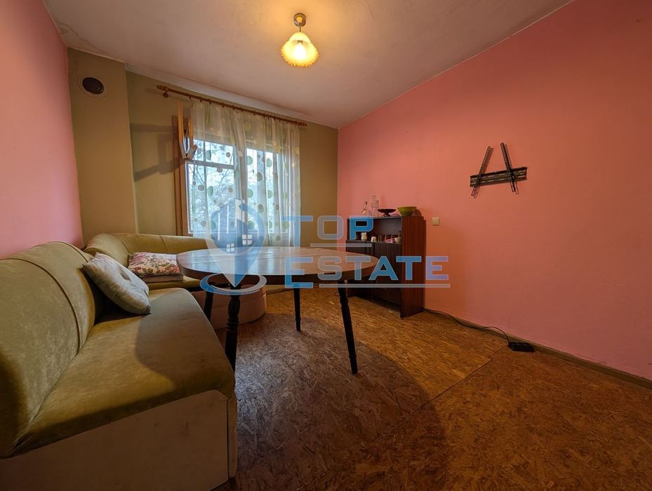Продава се Къща в Плачковци - 117 кв.м за 445 €/кв.м - Снимка #2
