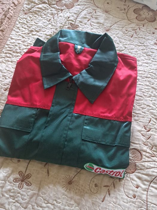 Продам спец одежду