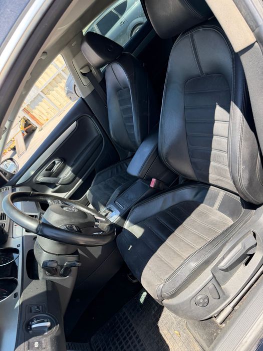Passat cc avariat pentru piese sau dezmembrat