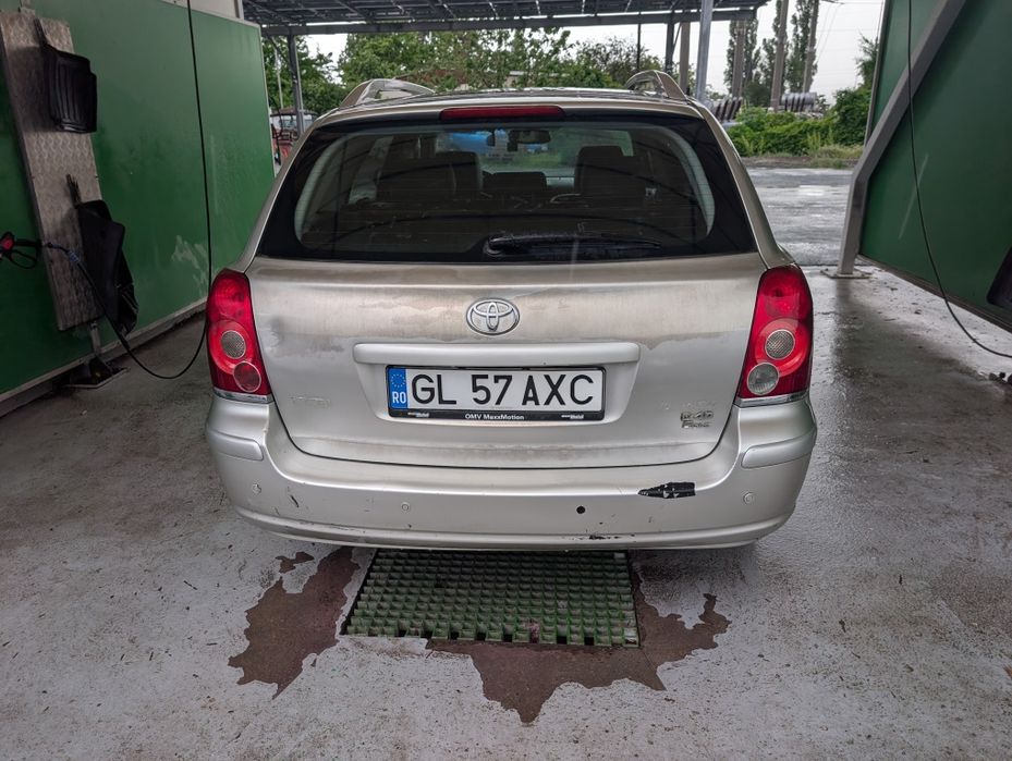 Toyota Avensis T25
