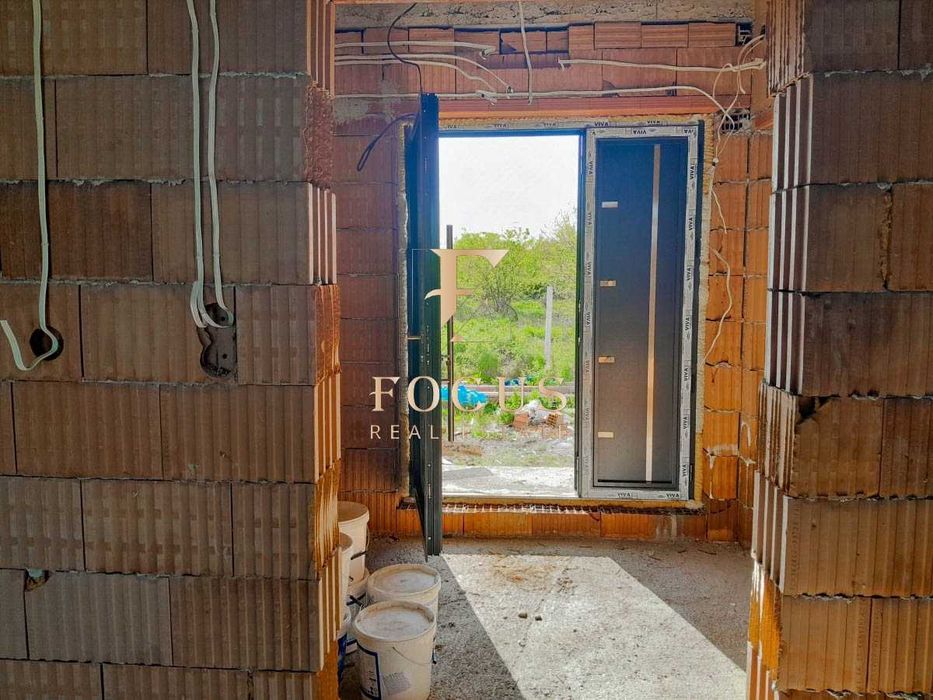 Продава се Къща в Пловдив, Беломорски - 187 кв.м за 964 €/кв.м - Снимка #1