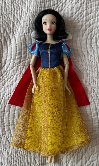 Оригинальна кукла Снежанка Disney Princess