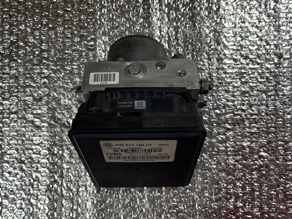 Pompa / modul / ABS AUDI Q3 8U