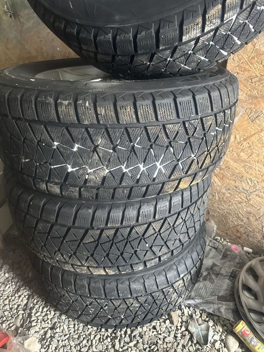 Диски с резиной LC100 продам