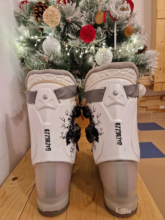 Clăpari ski DALBELLO Gaia - mărime 24.5 / 289 mm