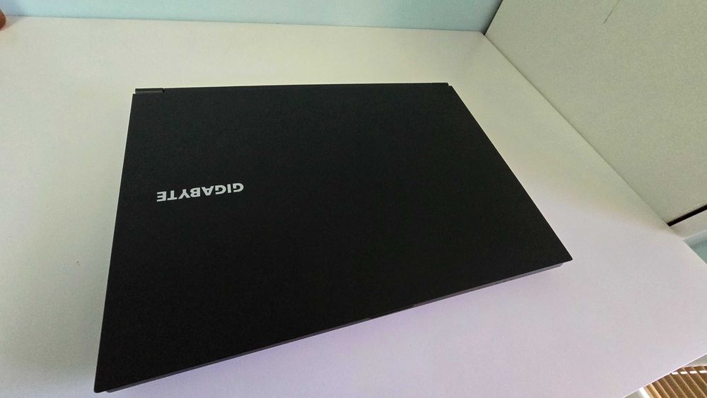 Gigabyte G6 KF i7 13620h RTX 4060 8gb 16gb Ddr5 1tb nvme