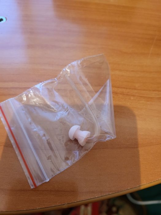 Слуховой аппарат продам срочно