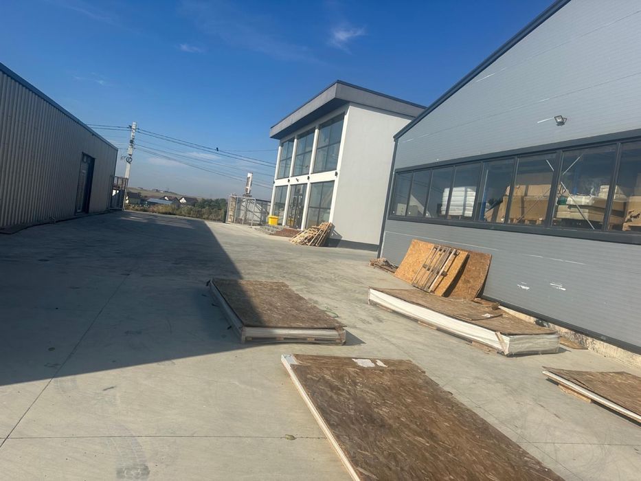 Inchiriez hele birouri