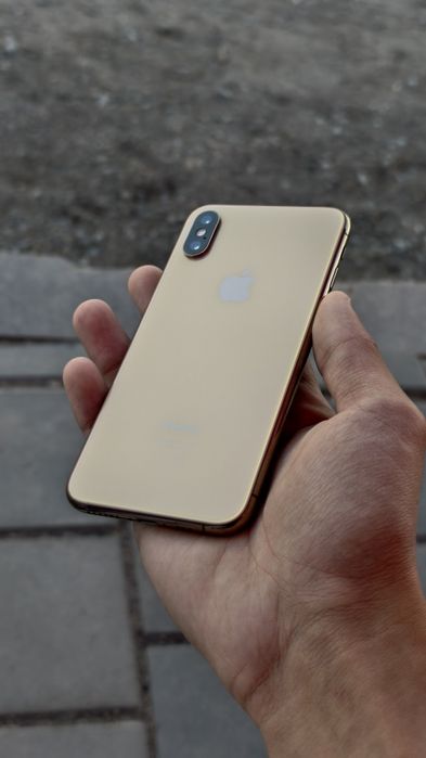 Iphone XS 64gb 75 акб