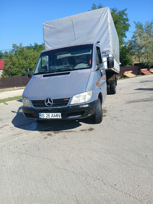 Vând Mercedes sprinter