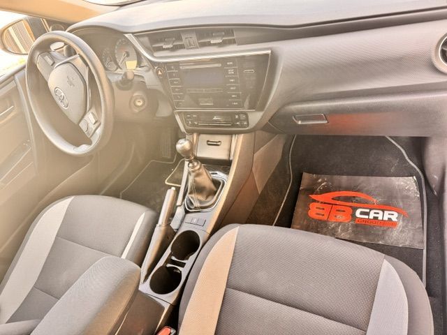 Toyota Auris Toyota Auris 2017 | 117.000 km | Proprietar | Istoric complet | Ideală