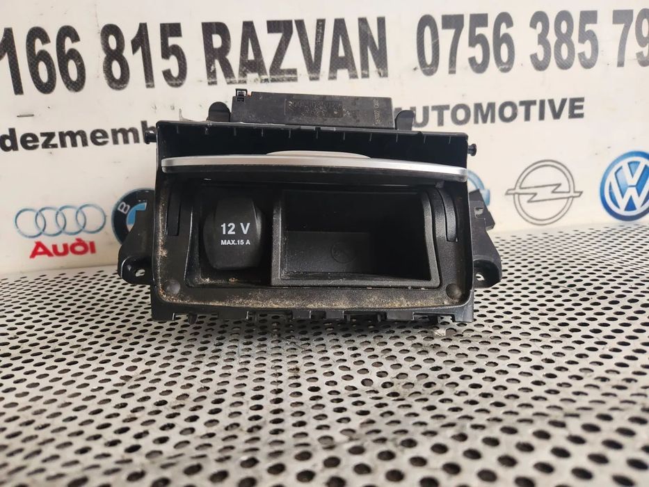 Scrumiera Originala Mercedes A Class W176 Dezmembrez Mercedes A Class W176 Motor 651 2.2 Cdi - Dezm