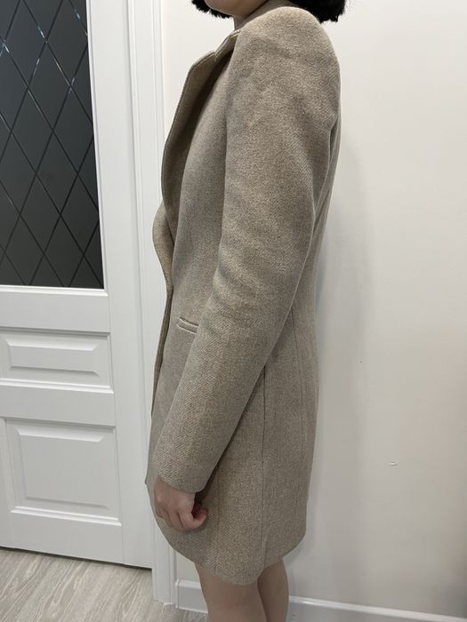 пальто новое от zara