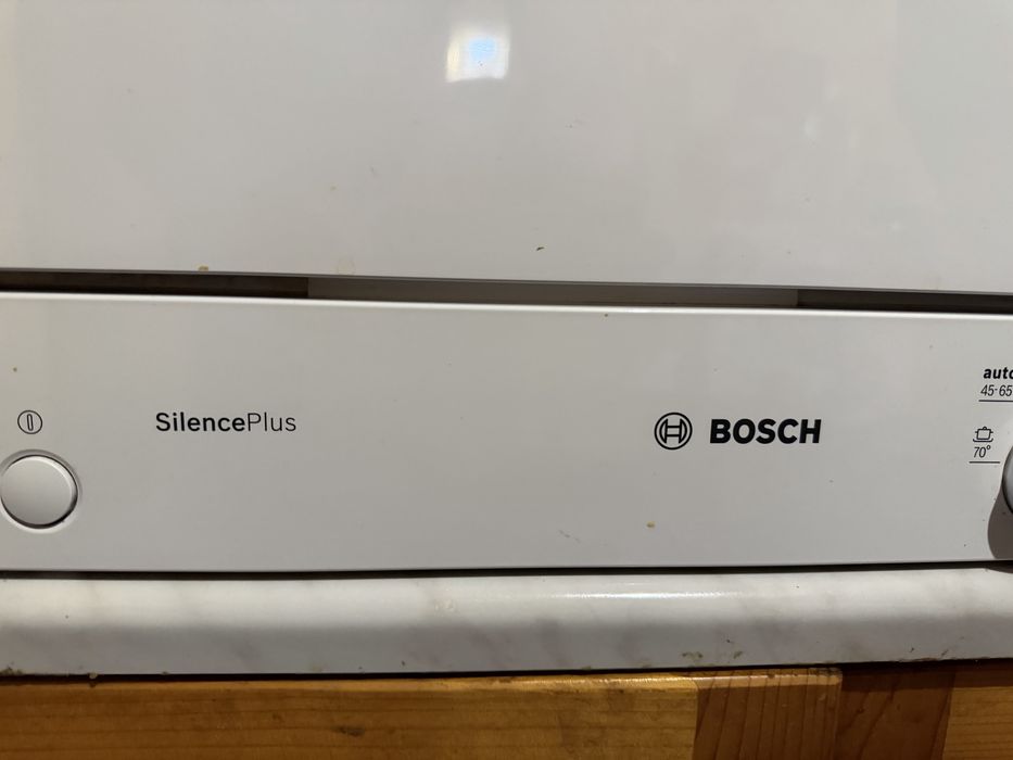 Съдомиялна Bosch SilencePlus Compact, тиха и почти неползвана