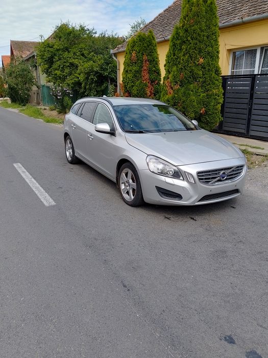VOLVO V60 2013 — imagine 2