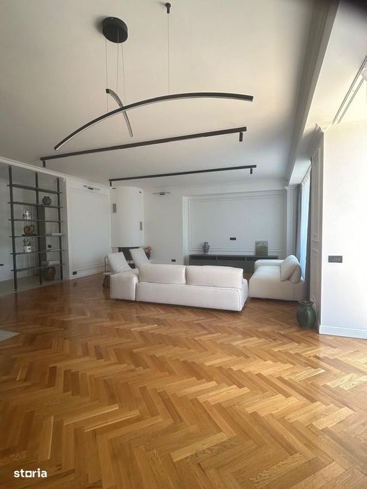 Apartament 5 camere Herastrau