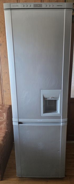 Хладилник Самсунг