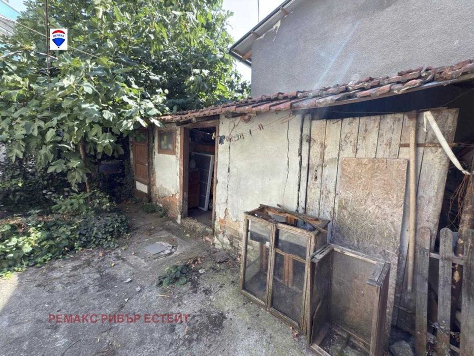 Продава се Къща в Русе, Център - 65 кв.м за 1384 €/кв.м - Снимка #4