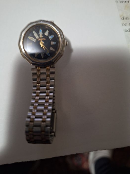 Vand ceas Corum, Elvetia.