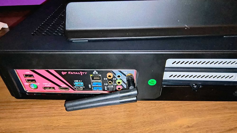 Mini-itx NAS 12TB(3x4TB Seagate Barracuda) Athlon 3000G 16GB ddr4