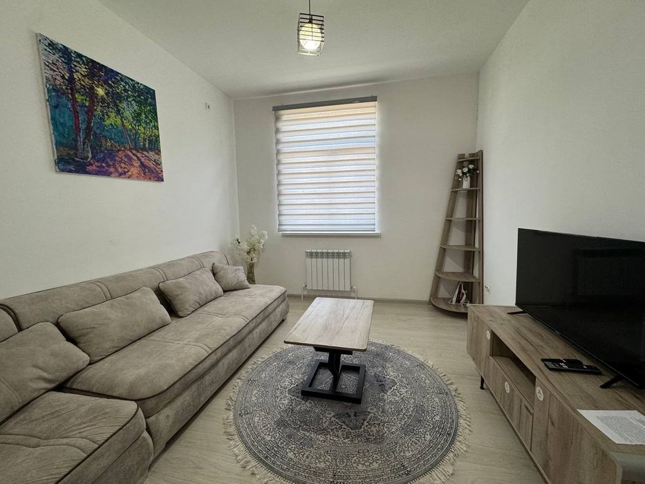 2-Комнатная На Махтумкули /Аренда Квартиры