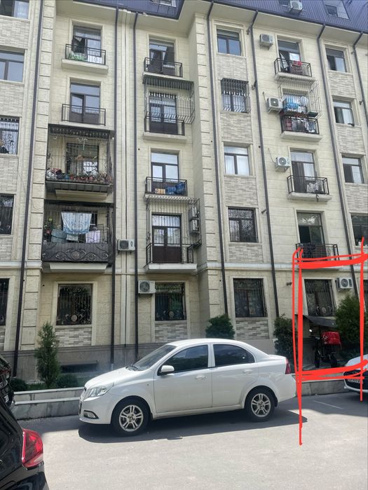 Не жилое цокольный этаж