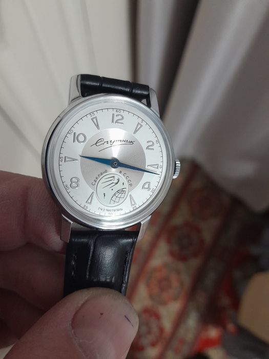 Продам часы СССР