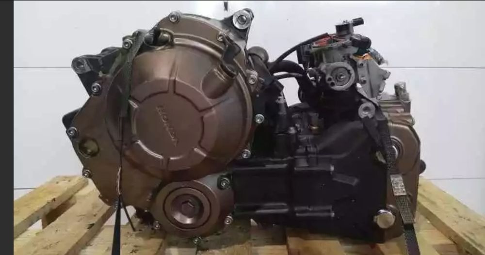 Motor HONDA CB500 F 2017 2018 , 8700km + carene etrieri CB 500